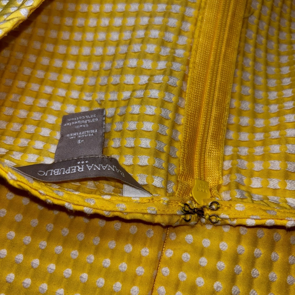 Banana Republic Yellow Plaid Check Peplum Top Size 4 Office Summer Blouse Tank - Picture 8 of 8